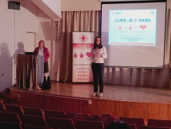 Maturanti upoznali važnost dobrovoljnog darivanja krvi
